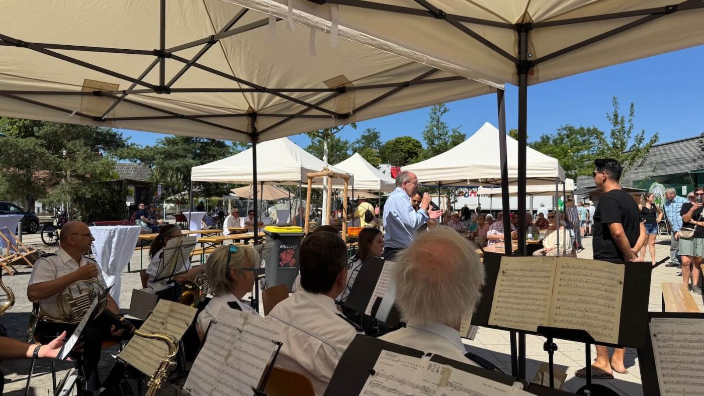 Musik, Sonne und eine Bierdusche zum Jubiläum!