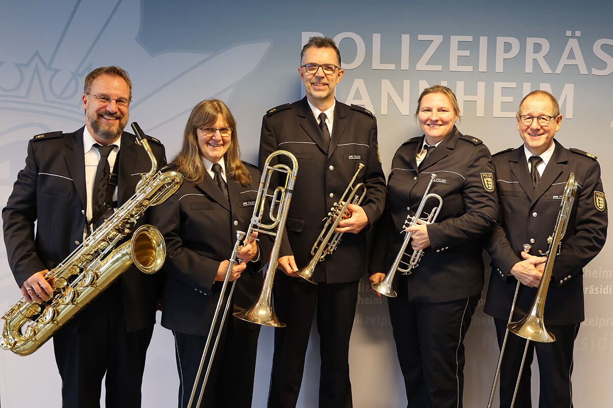 Musikalische Umrahmung durch das Bläserensemble